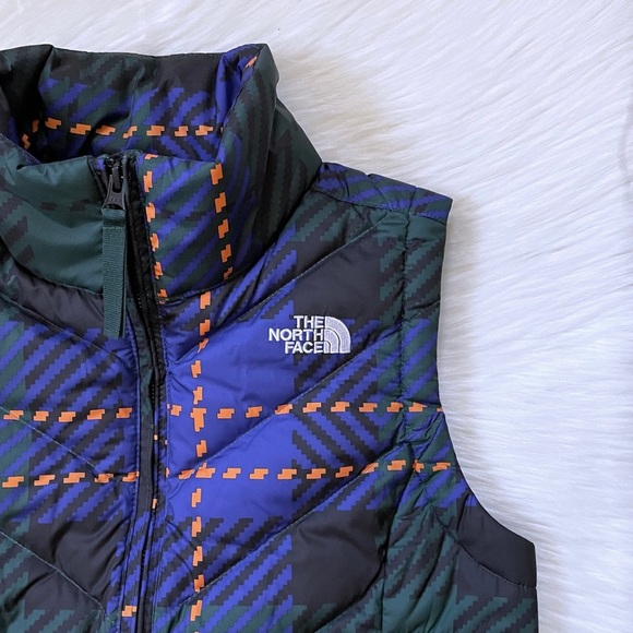 The North Face Women’s Printed Rox Luxe Vest - Picture 3 of 9